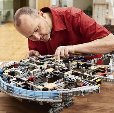 Millenium Falcon  LEGO